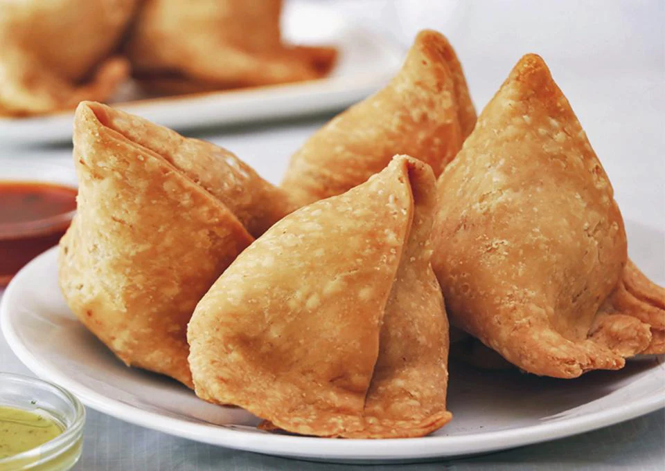 Business Idea Of Samosa, Establishes A Millioniare Company